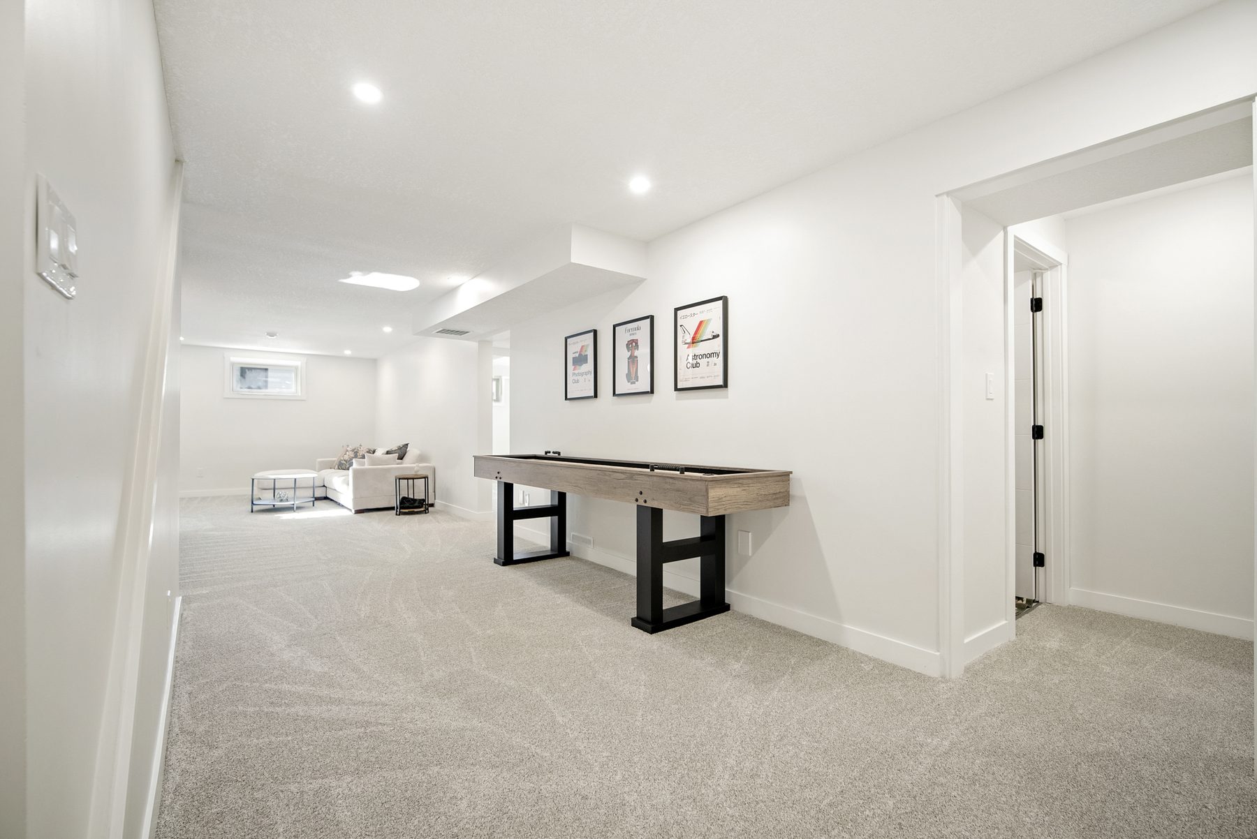 Goldbar finished basement rec room