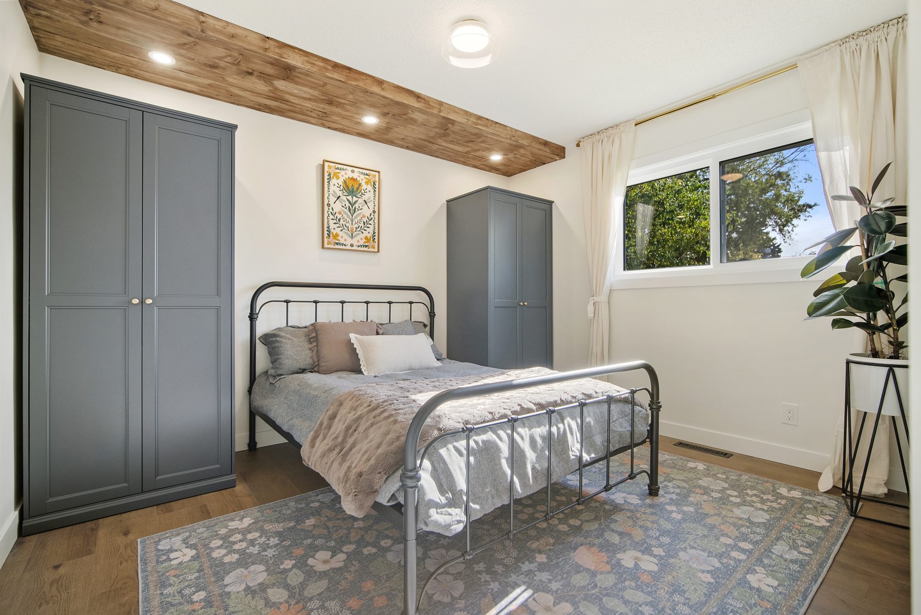 Goldbar third bedroom