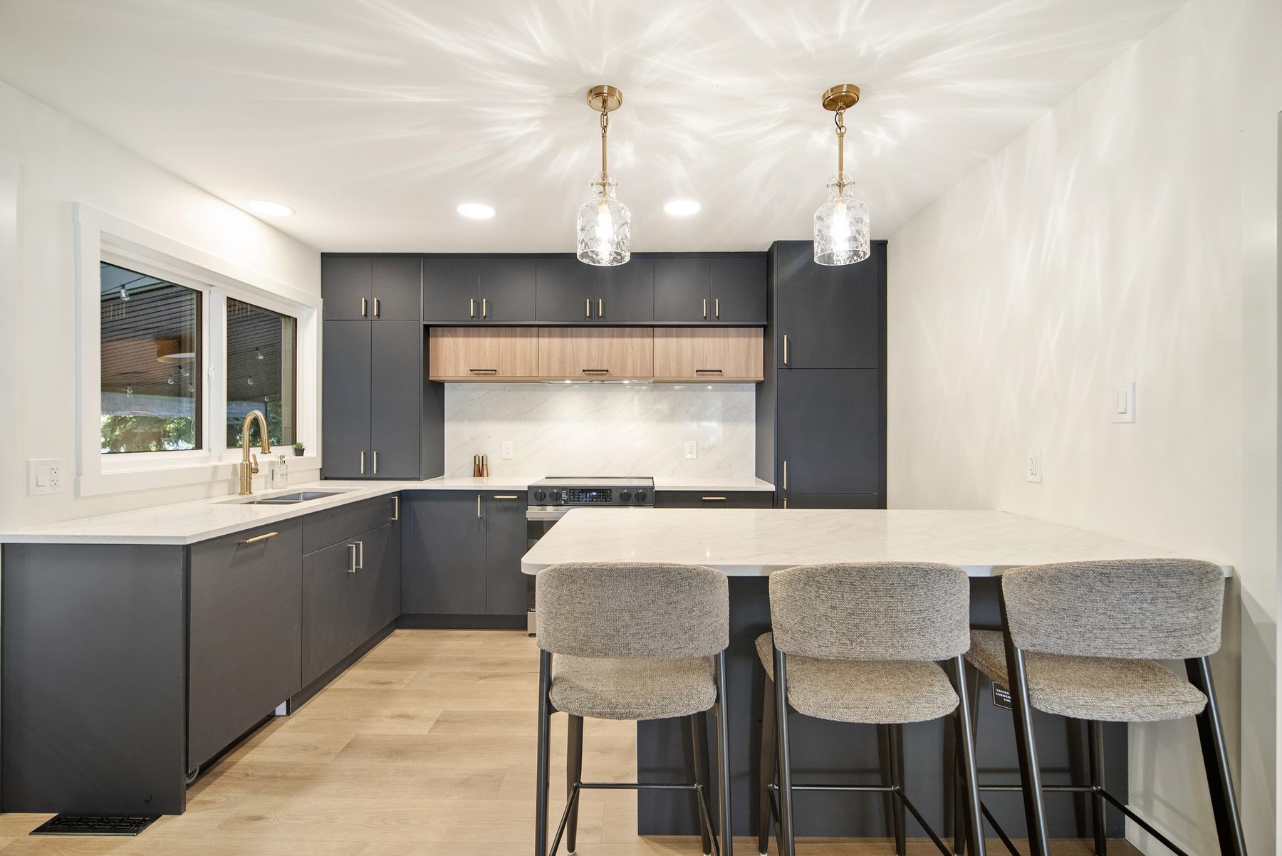 Goldbar kitchen