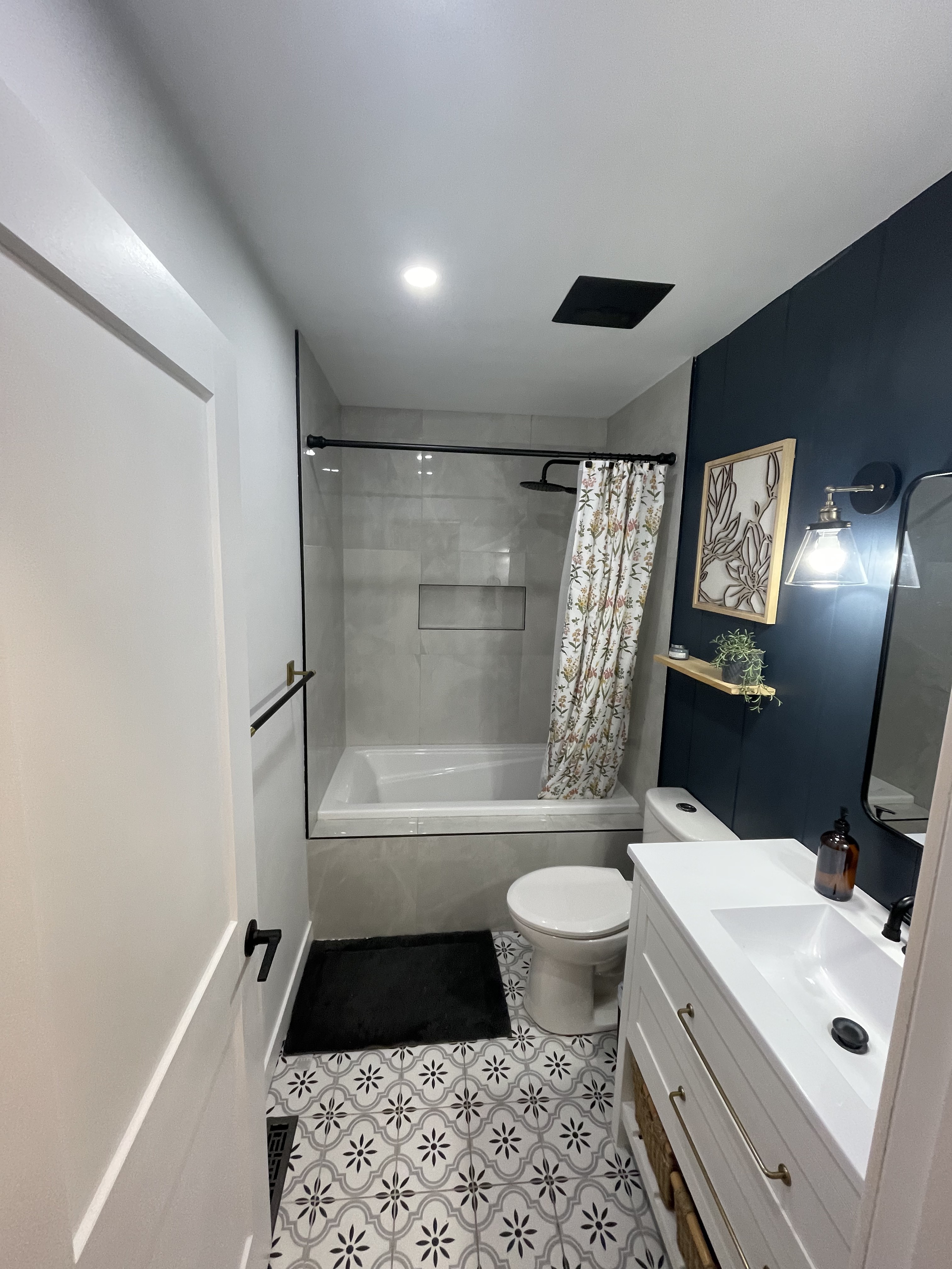 Lark renovation — finished detail